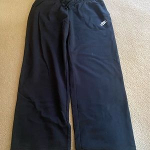 Women’s size large pants